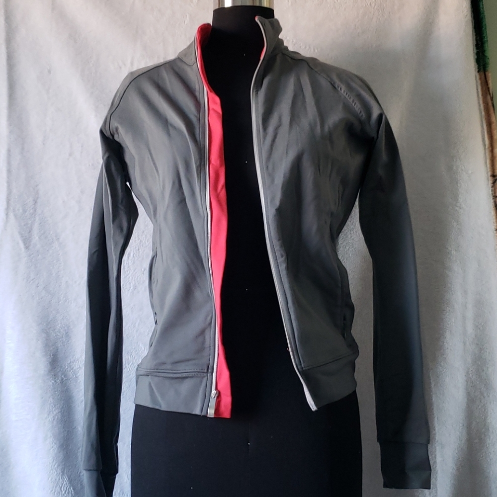 15Love Athletic Zip Up Running Top